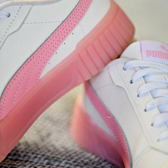 PRE-OWNED Size: 6.5 Women's or 5 Big Kid PUMA Carina 2.0 Jelly Bean White/Pink - Picture 12 of 14